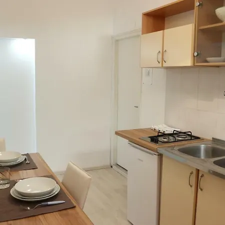 Apartman Lea Apartment Pula